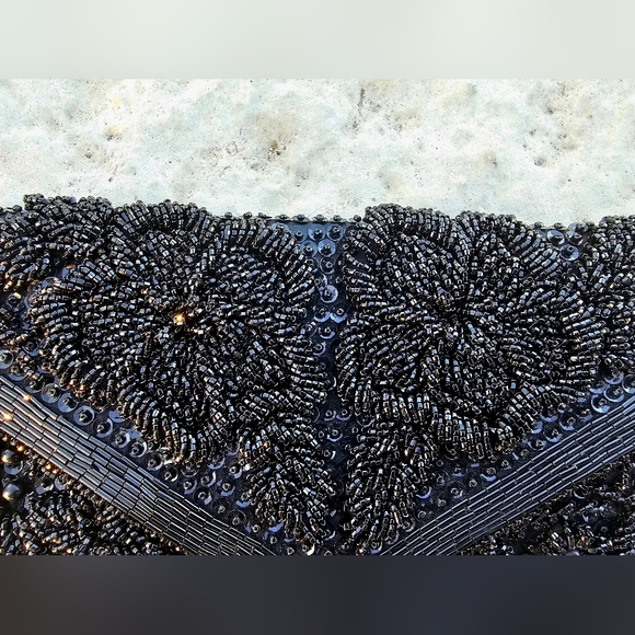 Black hand beaded Vintage 1950s Hong Kong handbag clutch purse some bead missing - Picture 3 of 12
